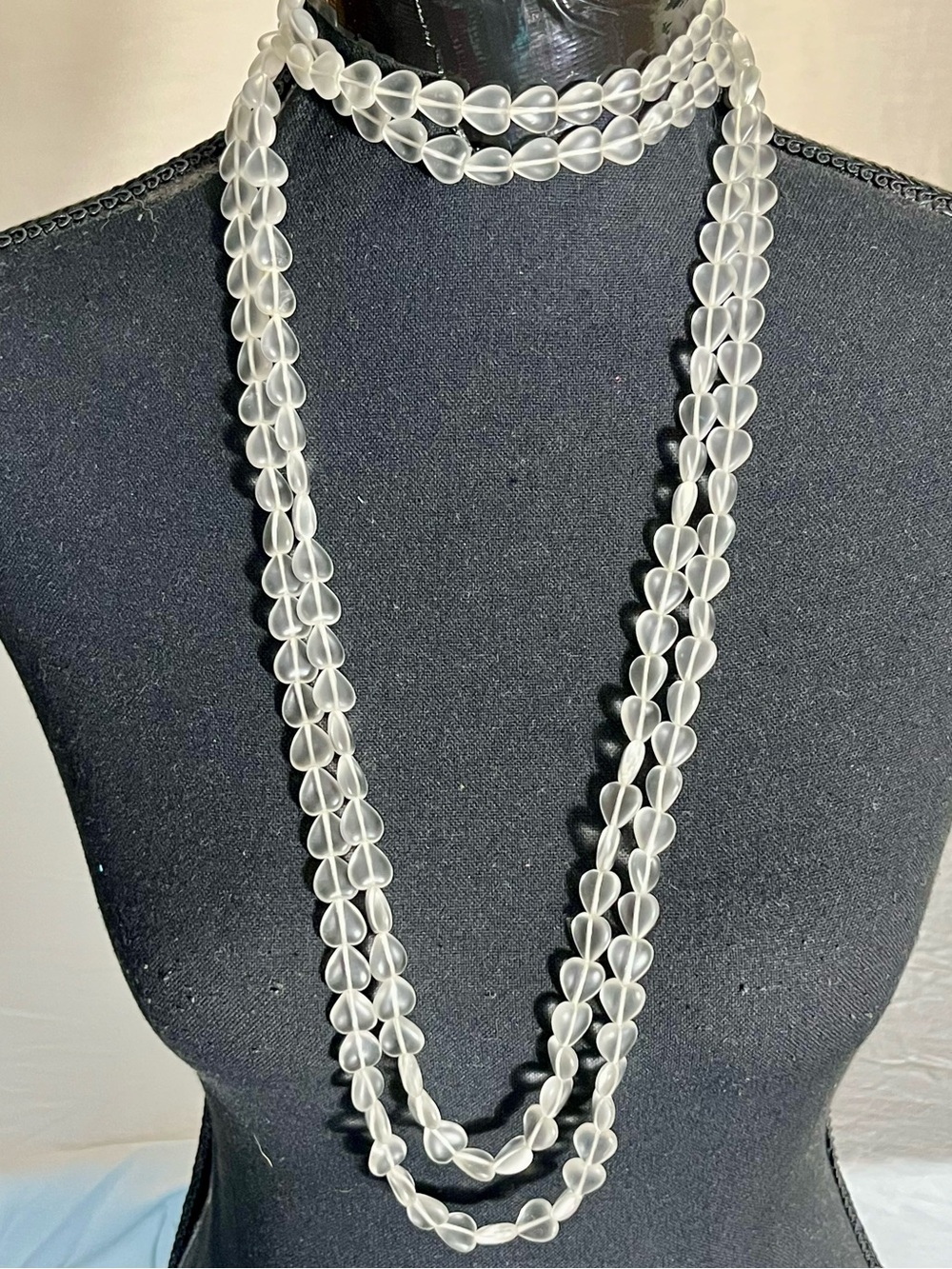 Vintage 70s Frosted Lucite Teardrop Leaf Long Necklace 92” Flapper Layering Boho